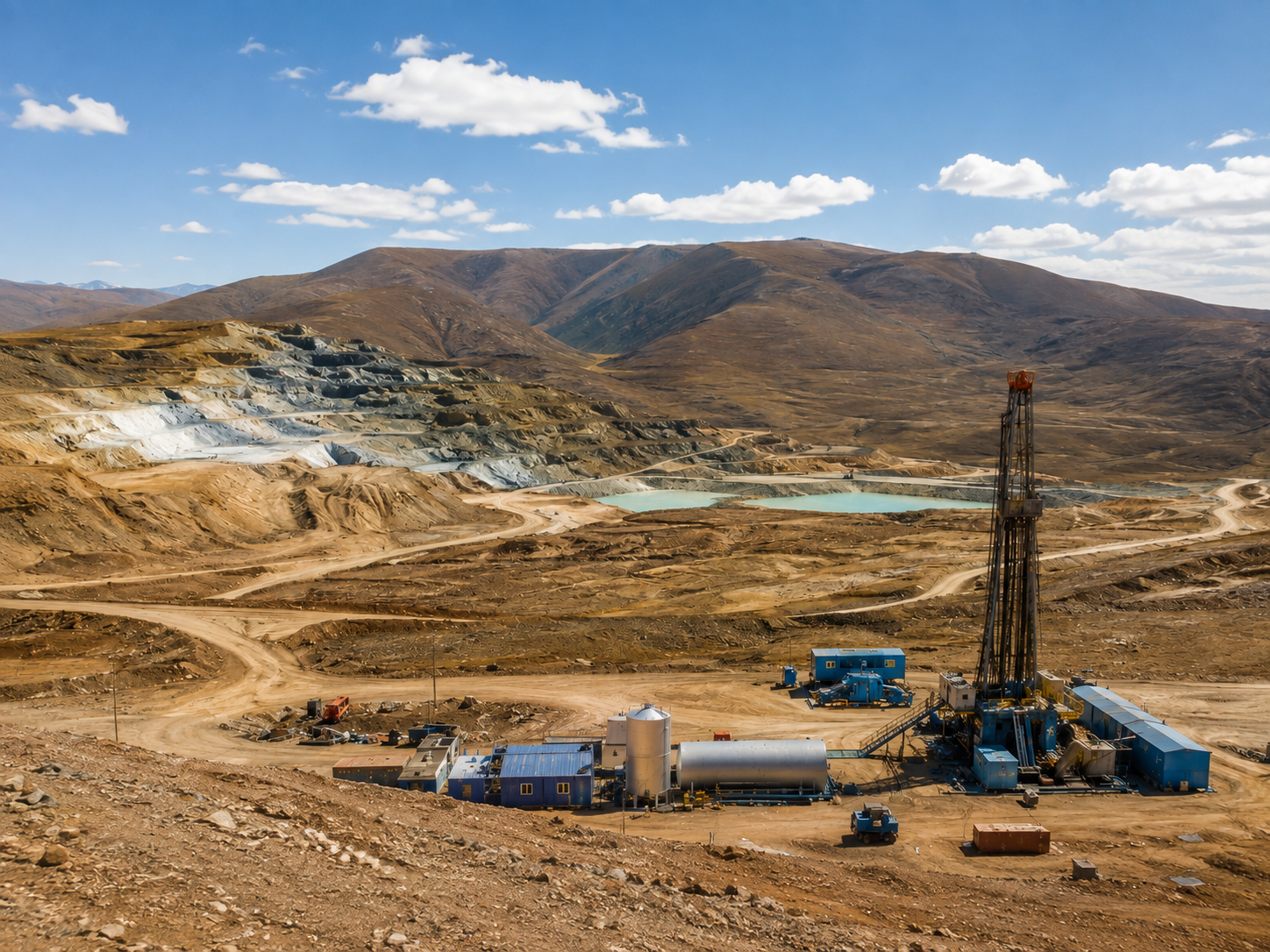 Remote mining site with a containerized industrial gas generation station.png