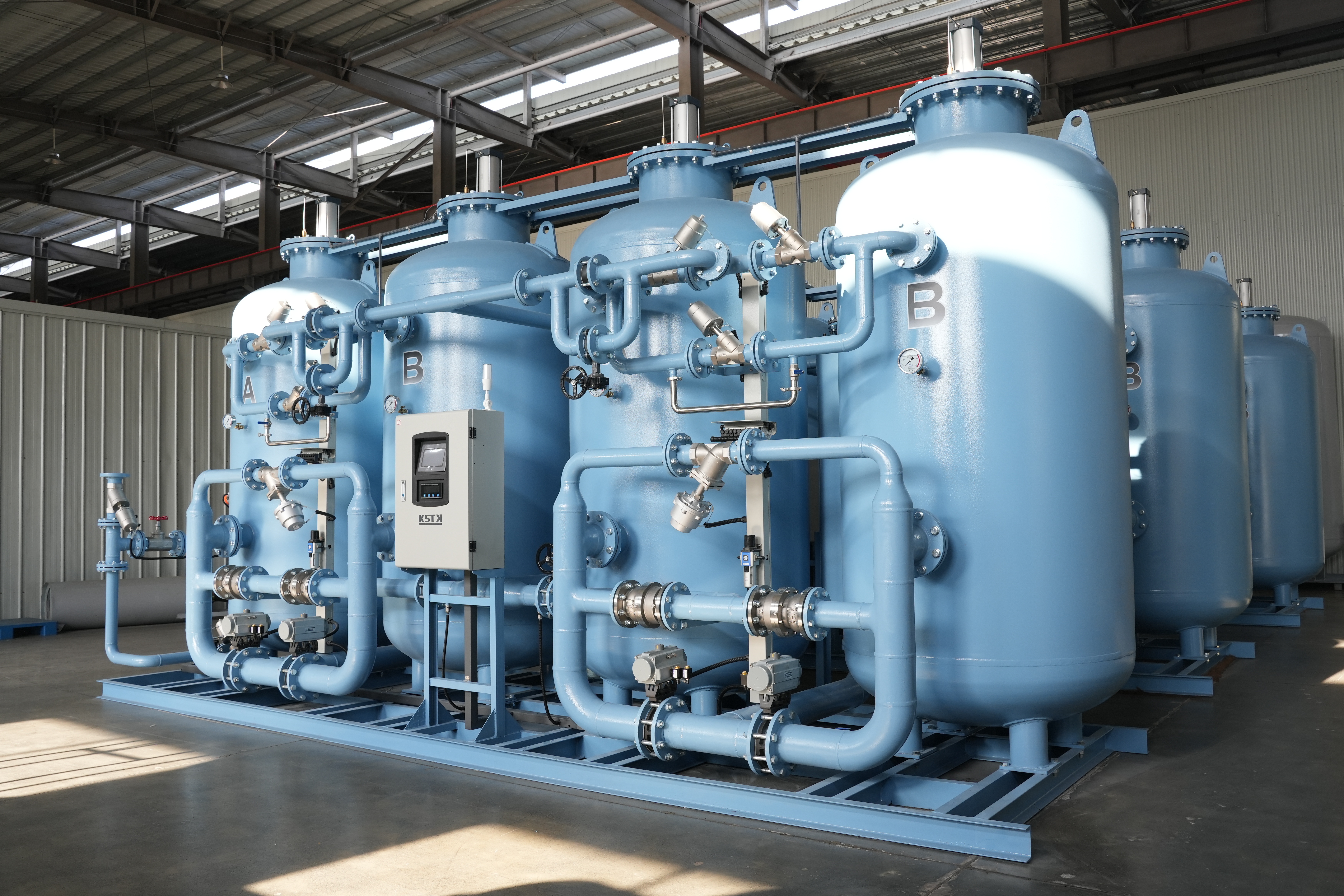 KSTK quad-tower nitrogen generator